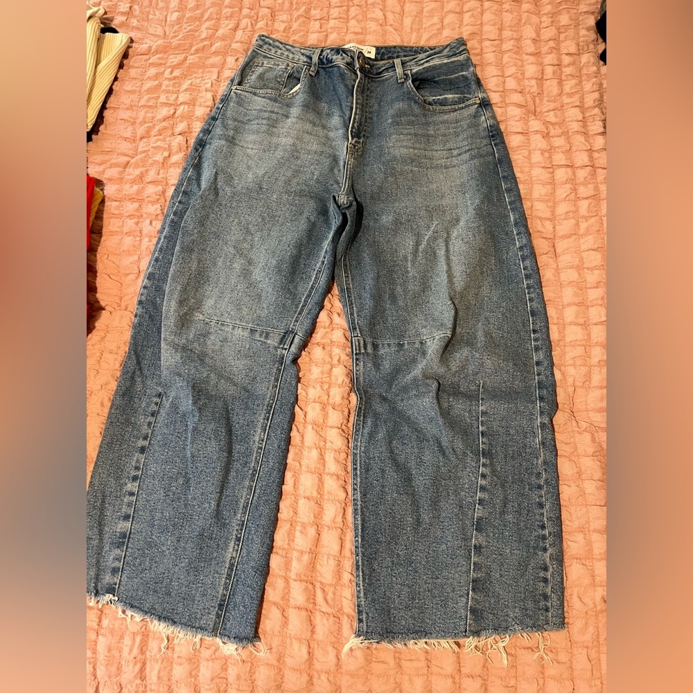 Just Black barrel jeans - size 29 (8) - great condition!